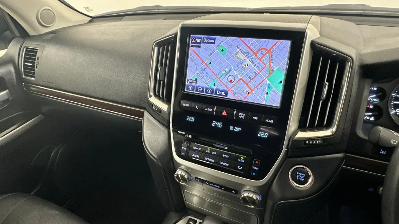 2019 Toyota Landcruiser Gallery Image 12