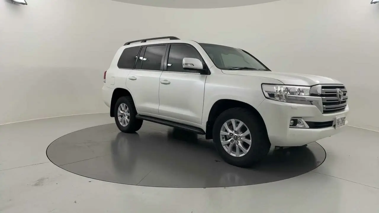 2019 Toyota Landcruiser Gallery Image 7