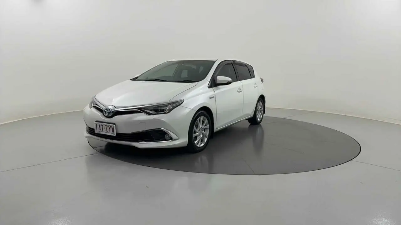2017 Toyota Corolla Gallery Image 1