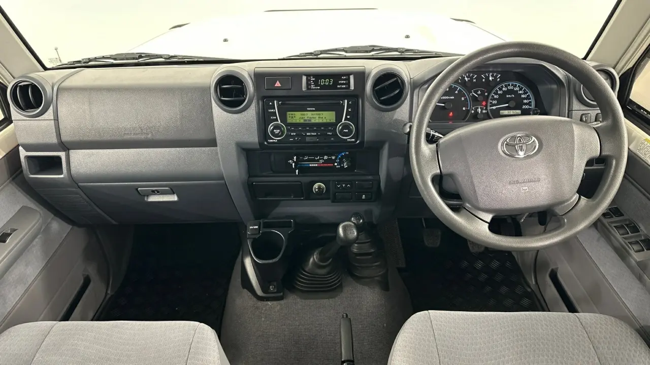 2019 Toyota Landcruiser Gallery Image 10