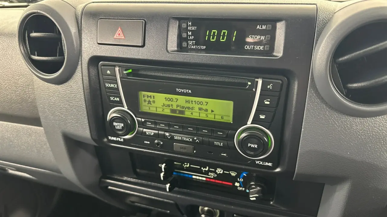 2019 Toyota Landcruiser Gallery Image 11