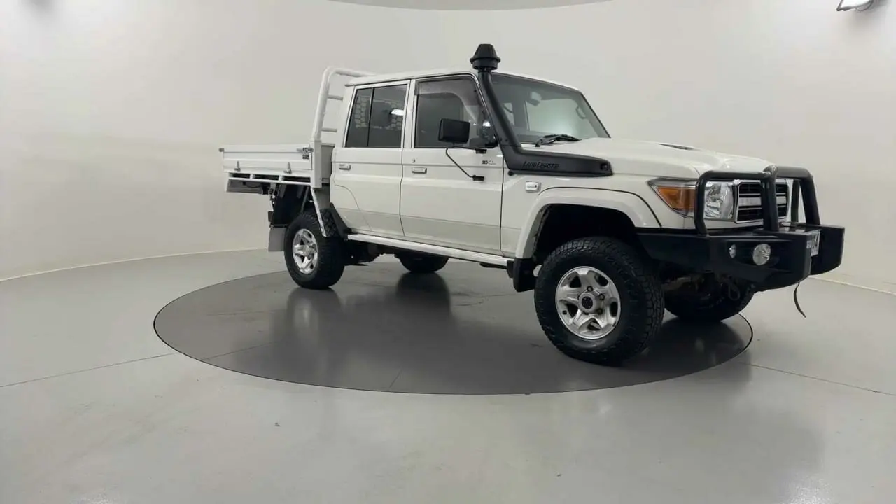 2019 Toyota Landcruiser Gallery Image 6