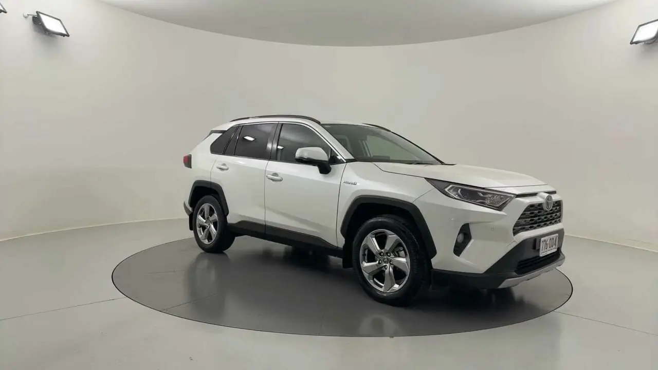 2020 Toyota RAV4 Gallery Image 7