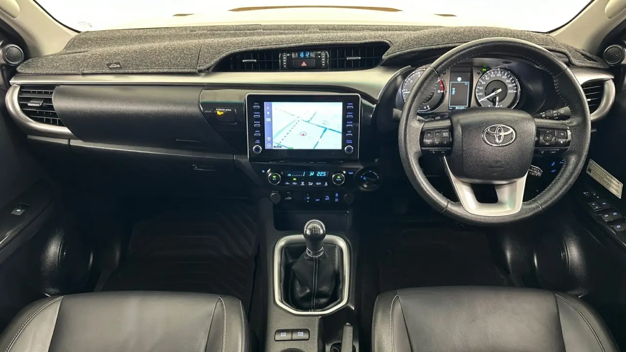 2020 Toyota Hilux Gallery Image 10