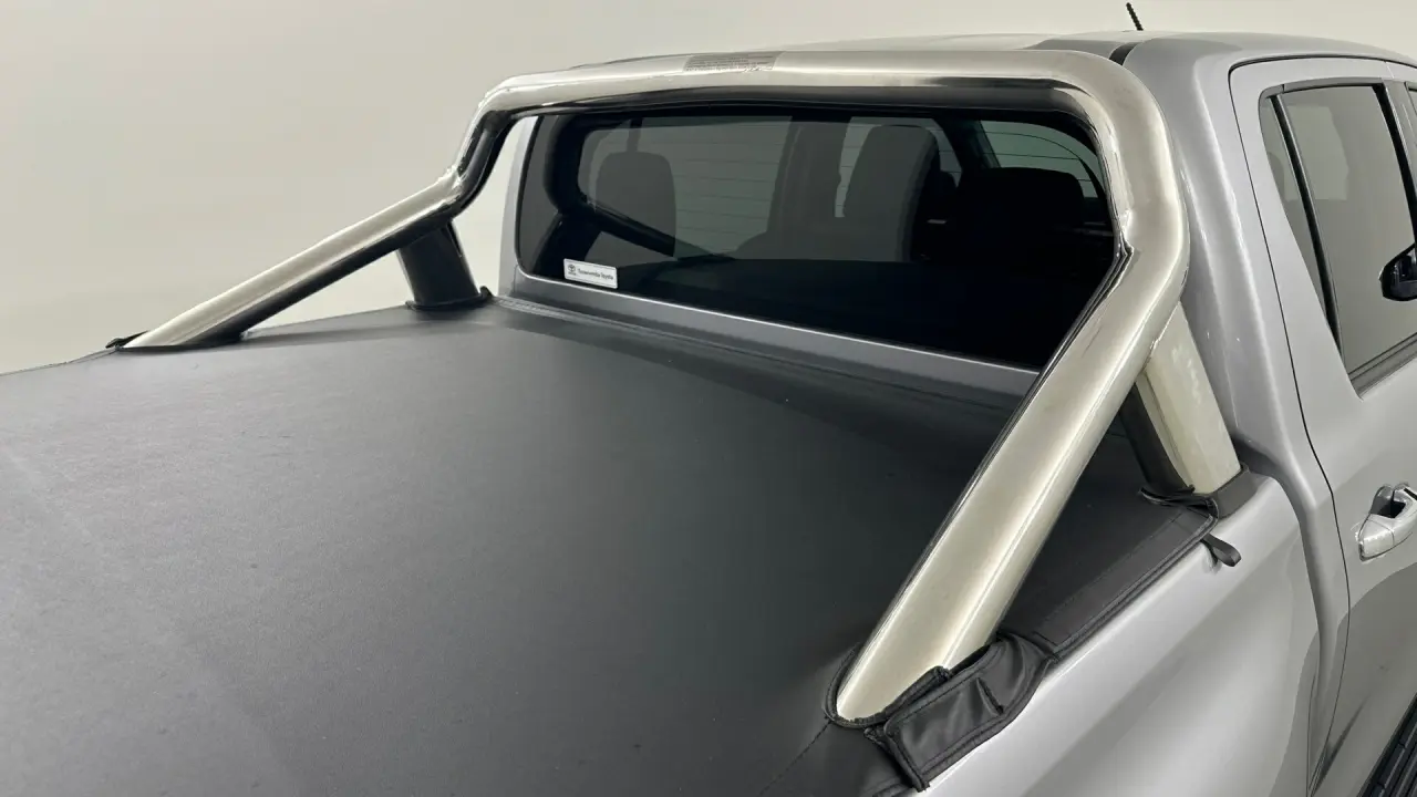 2020 Toyota Hilux Gallery Image 18