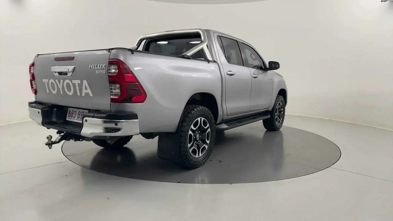 2020 Toyota Hilux Gallery Image 5