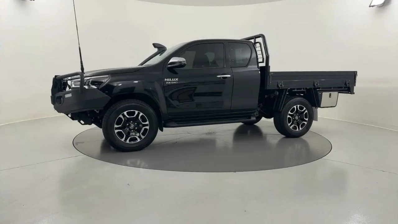 2023 Toyota Hilux Gallery Image 2