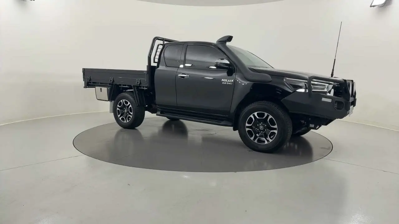 2023 Toyota Hilux Gallery Image 7
