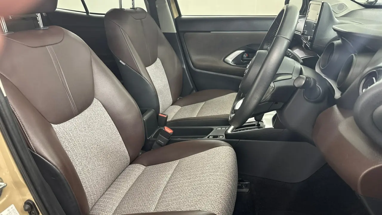2022 Toyota Yaris Cross Gallery Image 14
