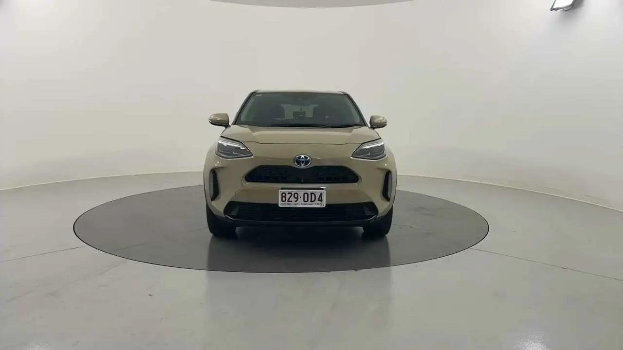 2022 Toyota Yaris Cross Gallery Image 8