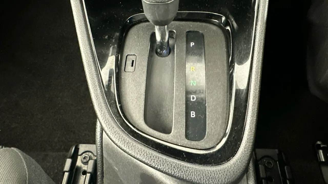 2020 Toyota Yaris Gallery Image 14