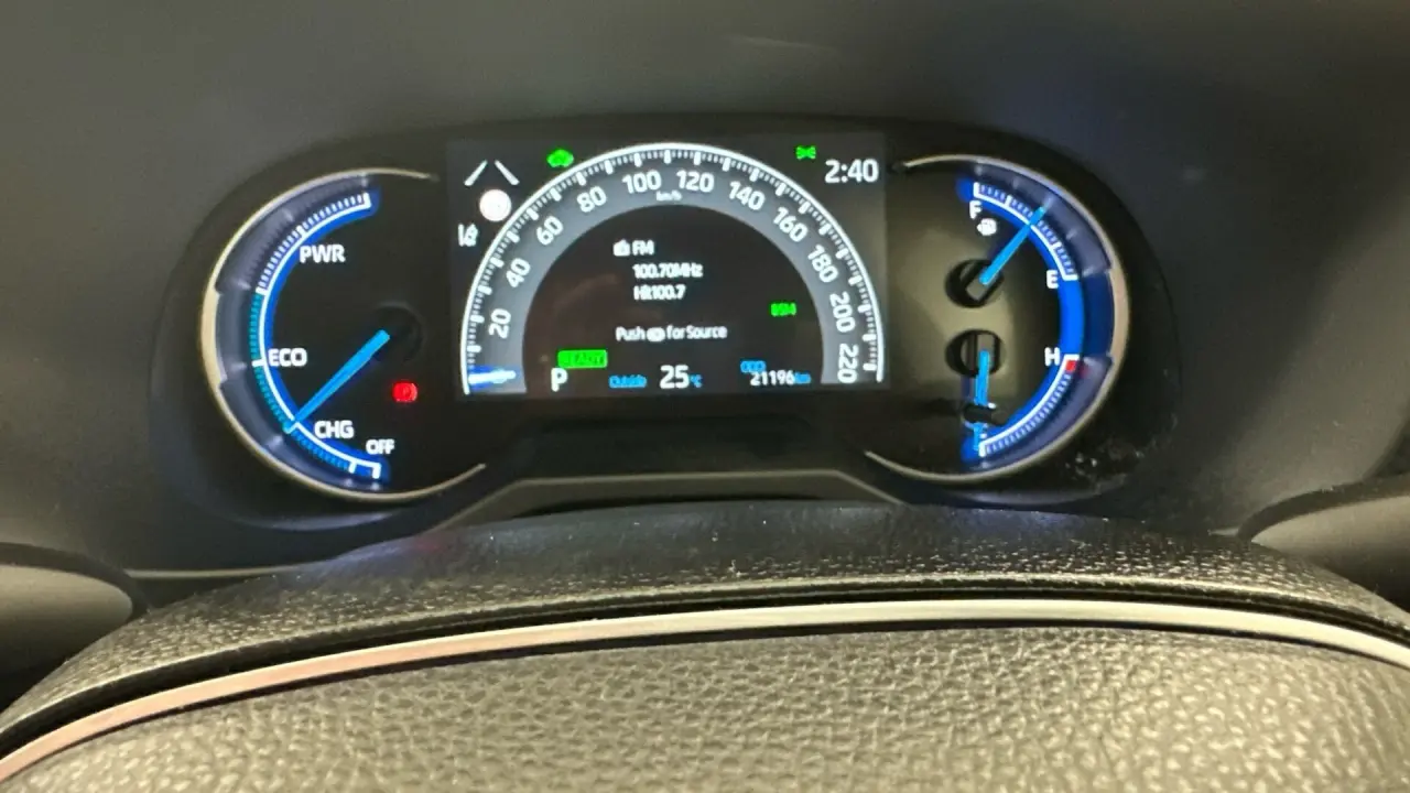 2024 Toyota RAV4 Gallery Image 9