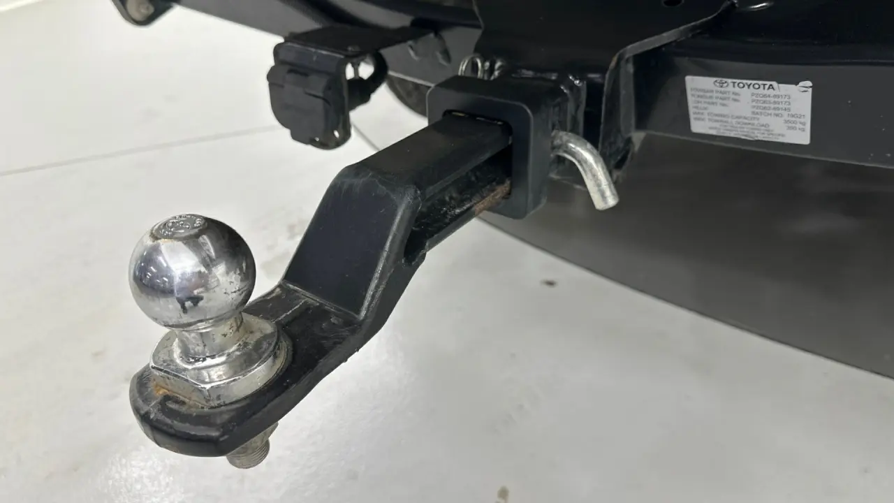 2021 Toyota Hilux Gallery Image 18