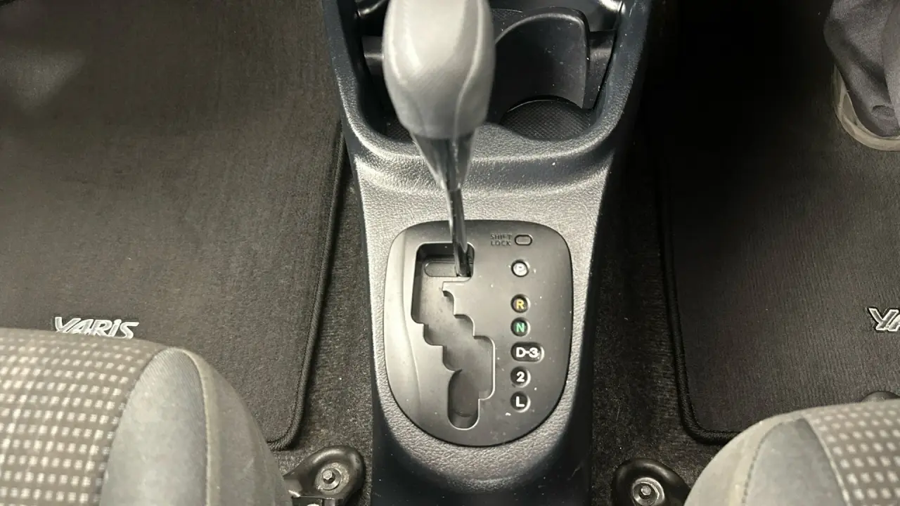 2018 Toyota Yaris Gallery Image 14