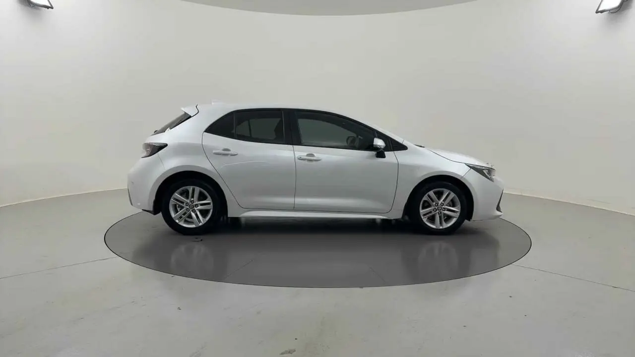 2021 Toyota Corolla Gallery Image 5