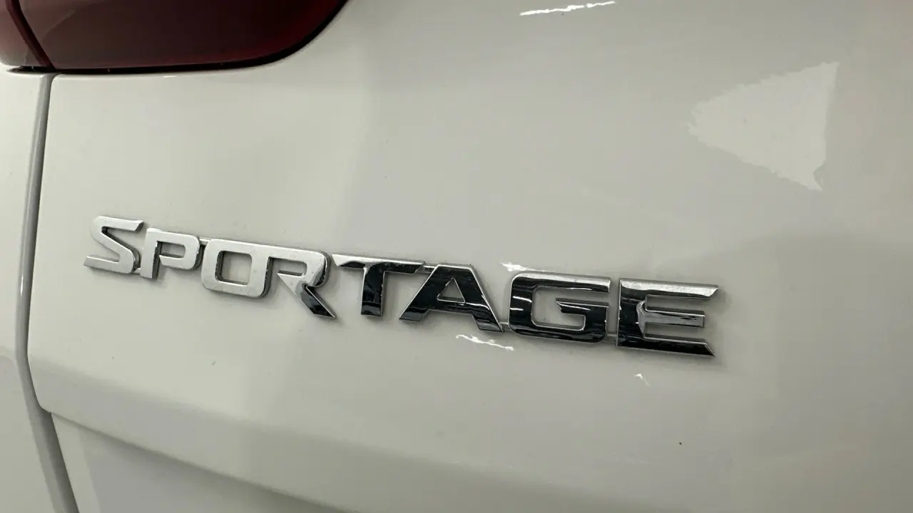 2021 Kia Sportage Gallery Image 19