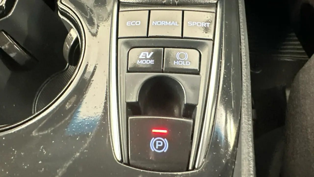 2020 Toyota Camry Gallery Image 14