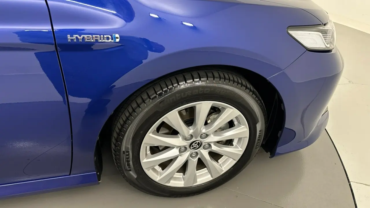 2020 Toyota Camry Gallery Image 20