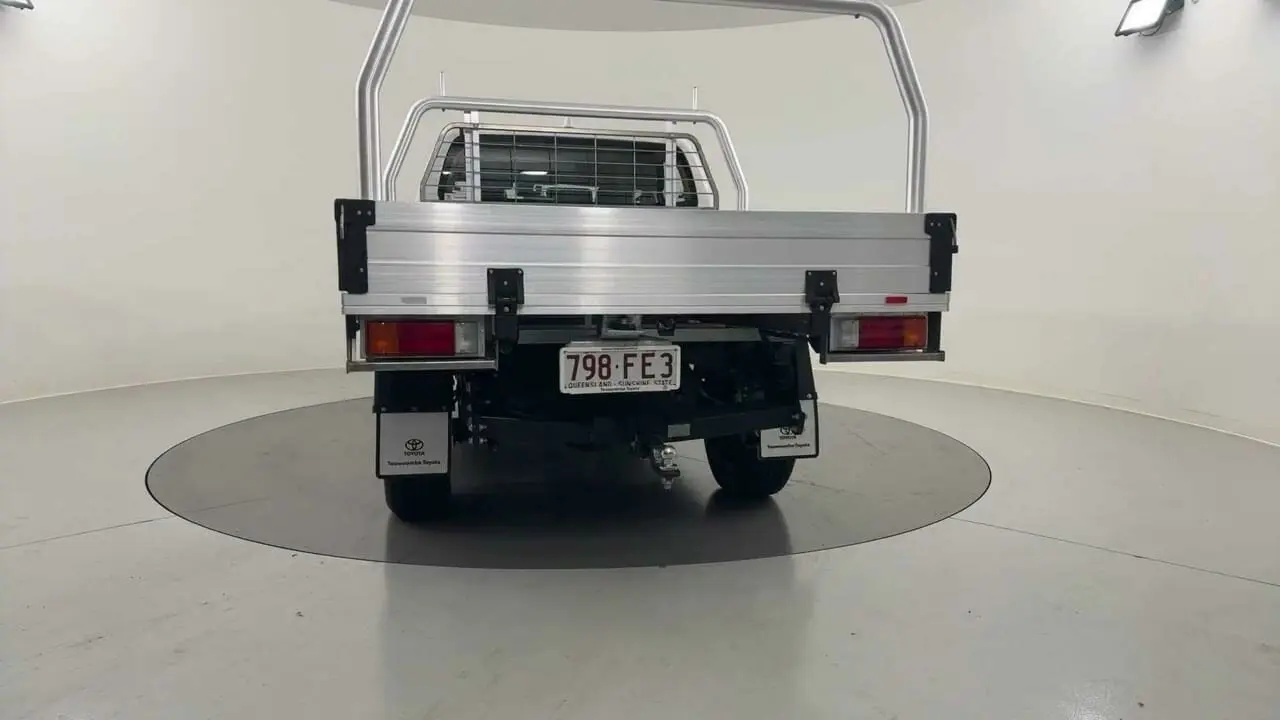 2022 Toyota Hilux Gallery Image 4