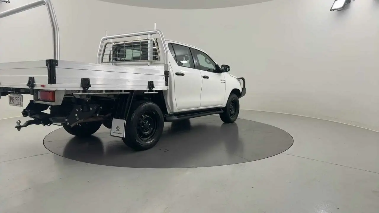 2022 Toyota Hilux Gallery Image 5