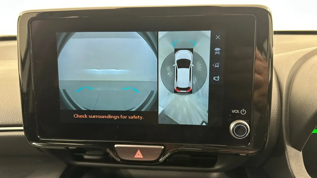 2024 Toyota Yaris Cross Gallery Image 13