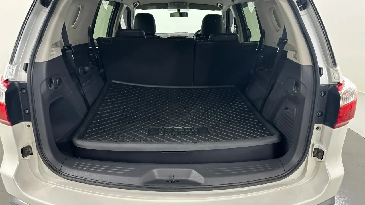 2021 Isuzu MU-X Gallery Image 20
