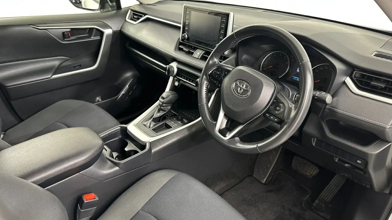 2020 Toyota RAV4 Gallery Image 14