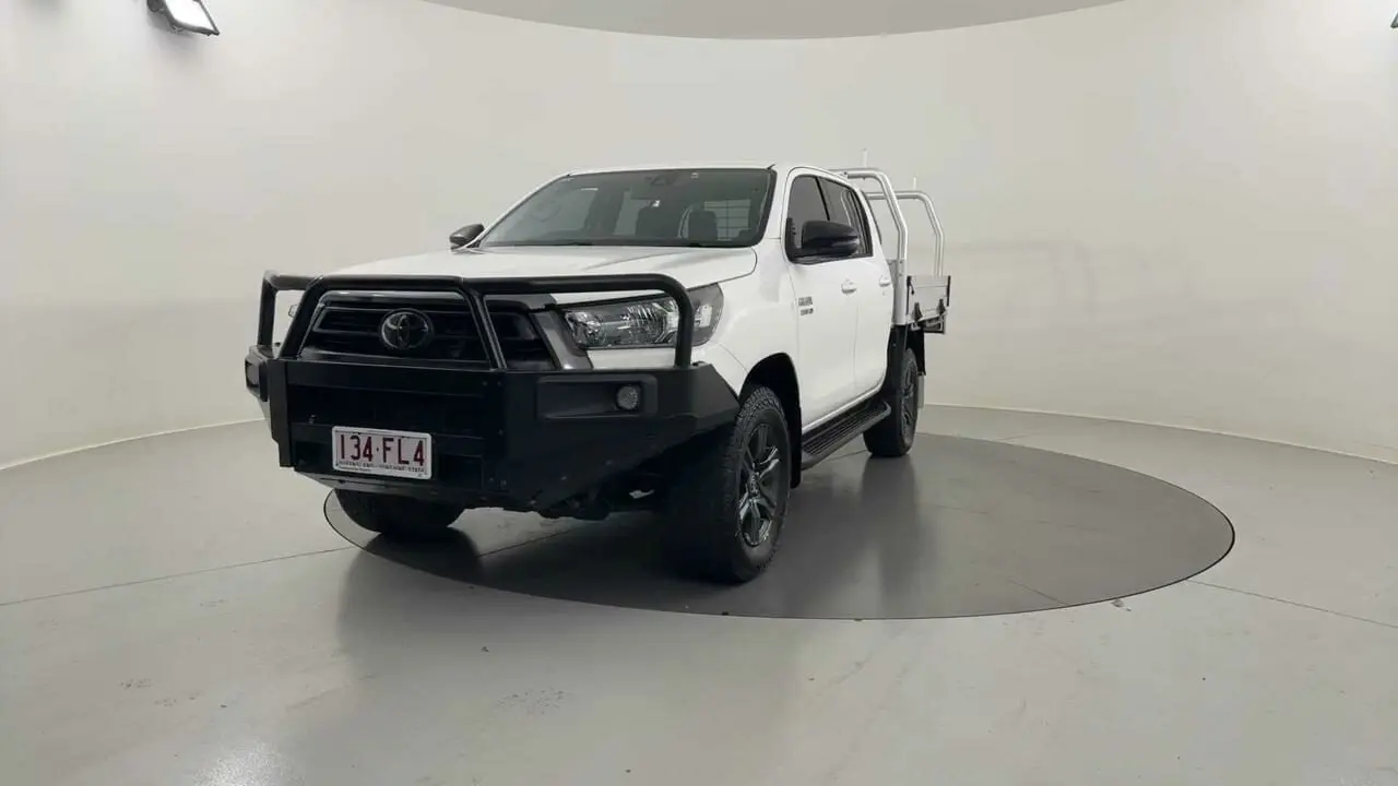2022 Toyota Hilux Gallery Image 1
