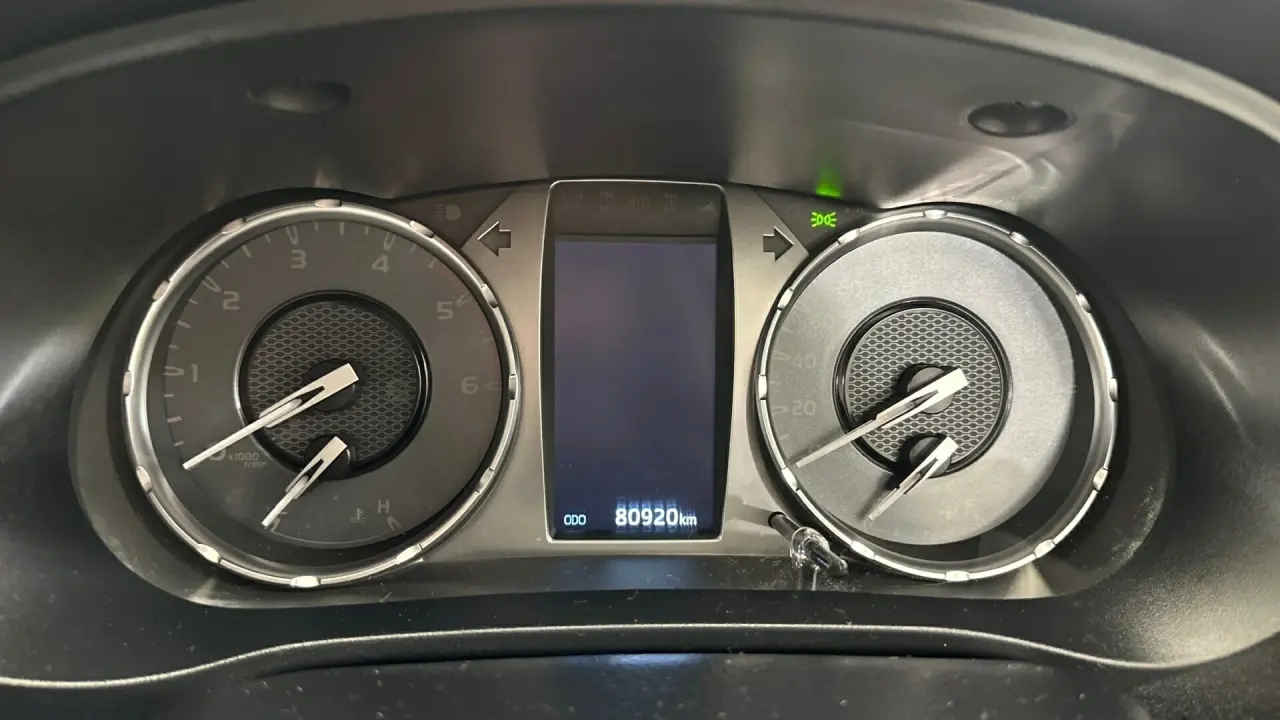 2022 Toyota Hilux Gallery Image 10