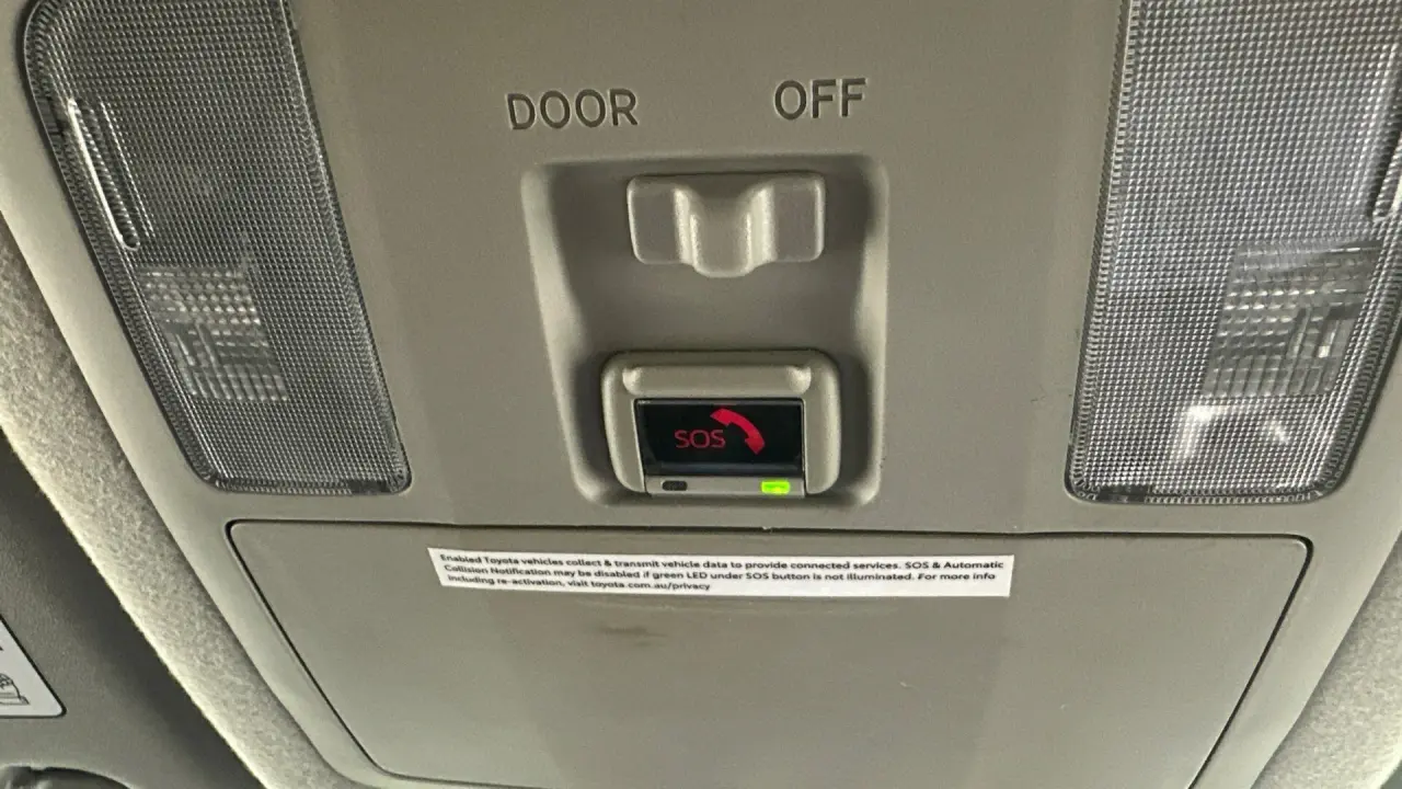 2022 Toyota Hilux Gallery Image 14