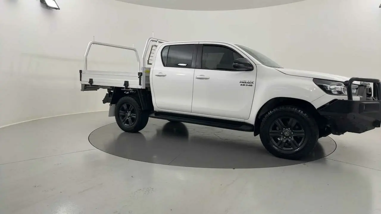 2022 Toyota Hilux Gallery Image 7