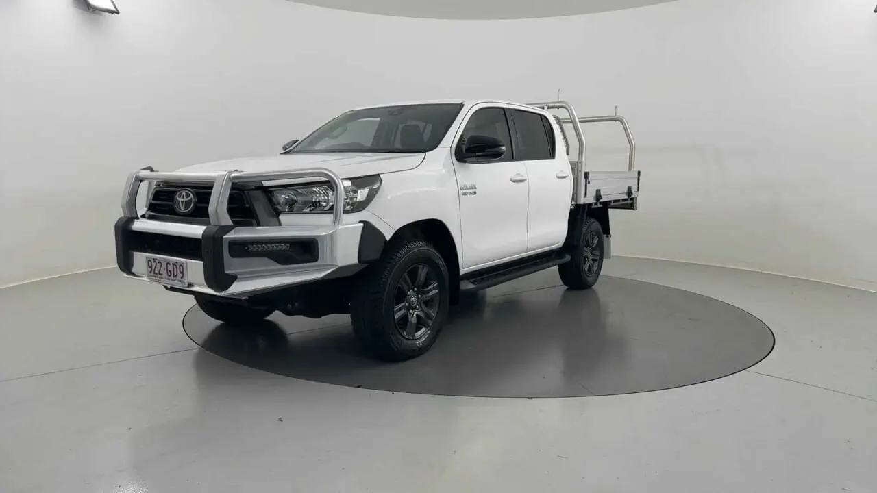 2022 Toyota Hilux Gallery Image 1