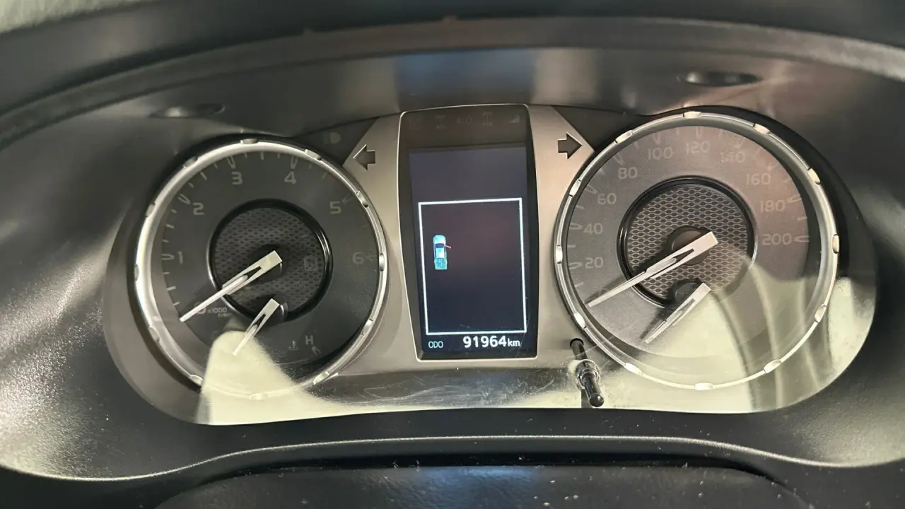 2022 Toyota Hilux Gallery Image 10