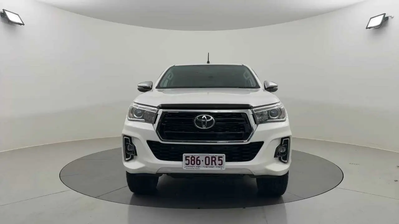 2018 Toyota Hilux Gallery Image 8