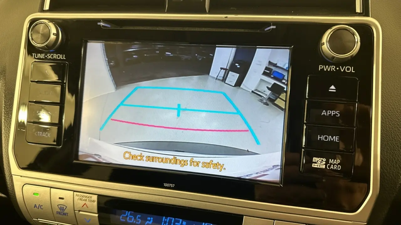 2019 Toyota Landcruiser Prado Gallery Image 10