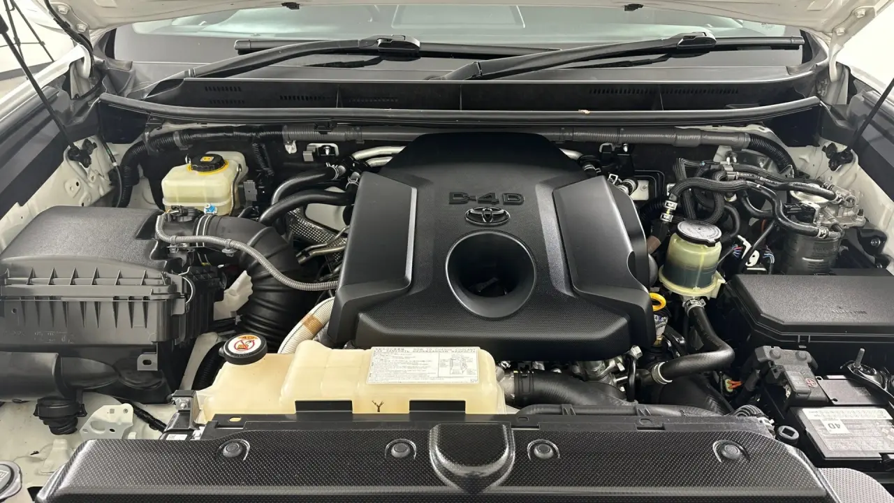 2019 Toyota Landcruiser Prado Gallery Image 21