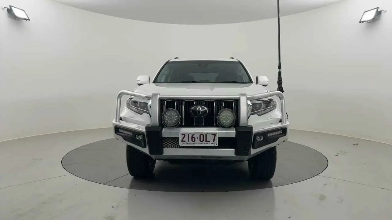 2019 Toyota Landcruiser Prado Gallery Image 8