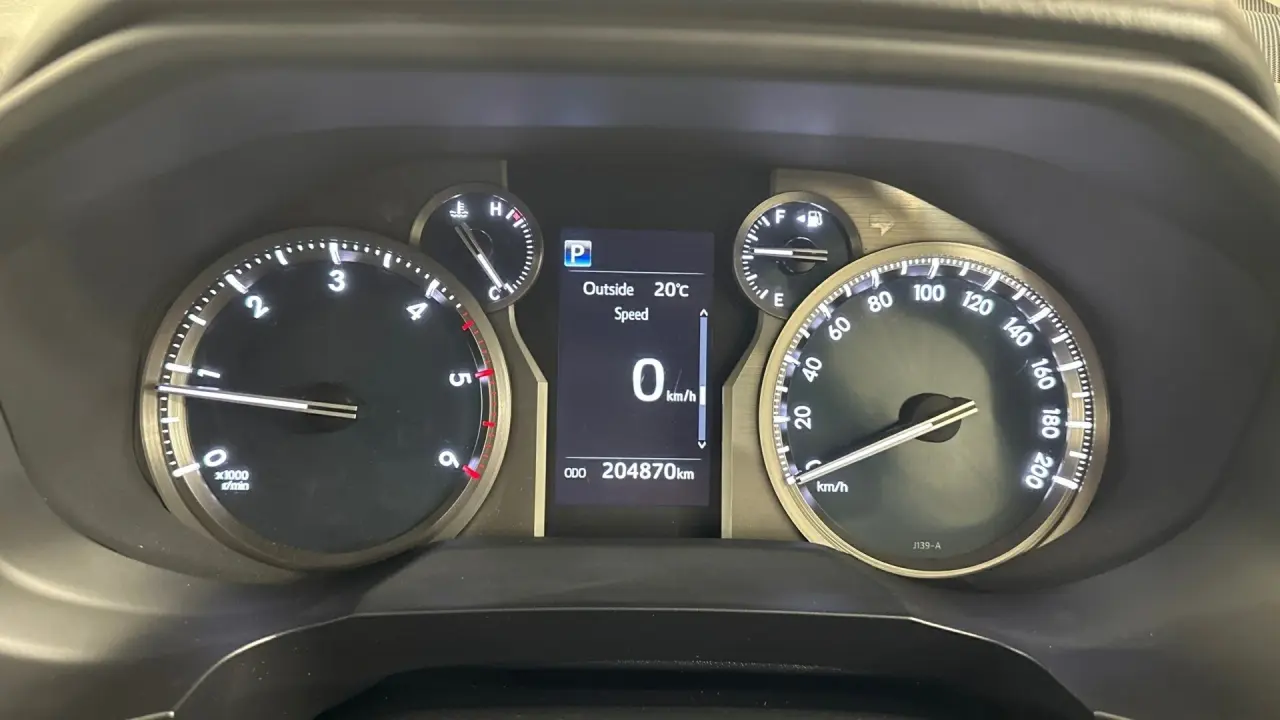 2019 Toyota Landcruiser Prado Gallery Image 9