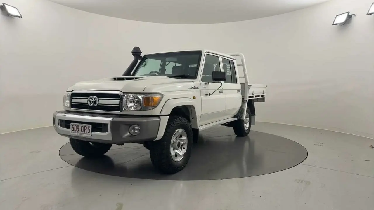 2020 Toyota Landcruiser Gallery Image 1
