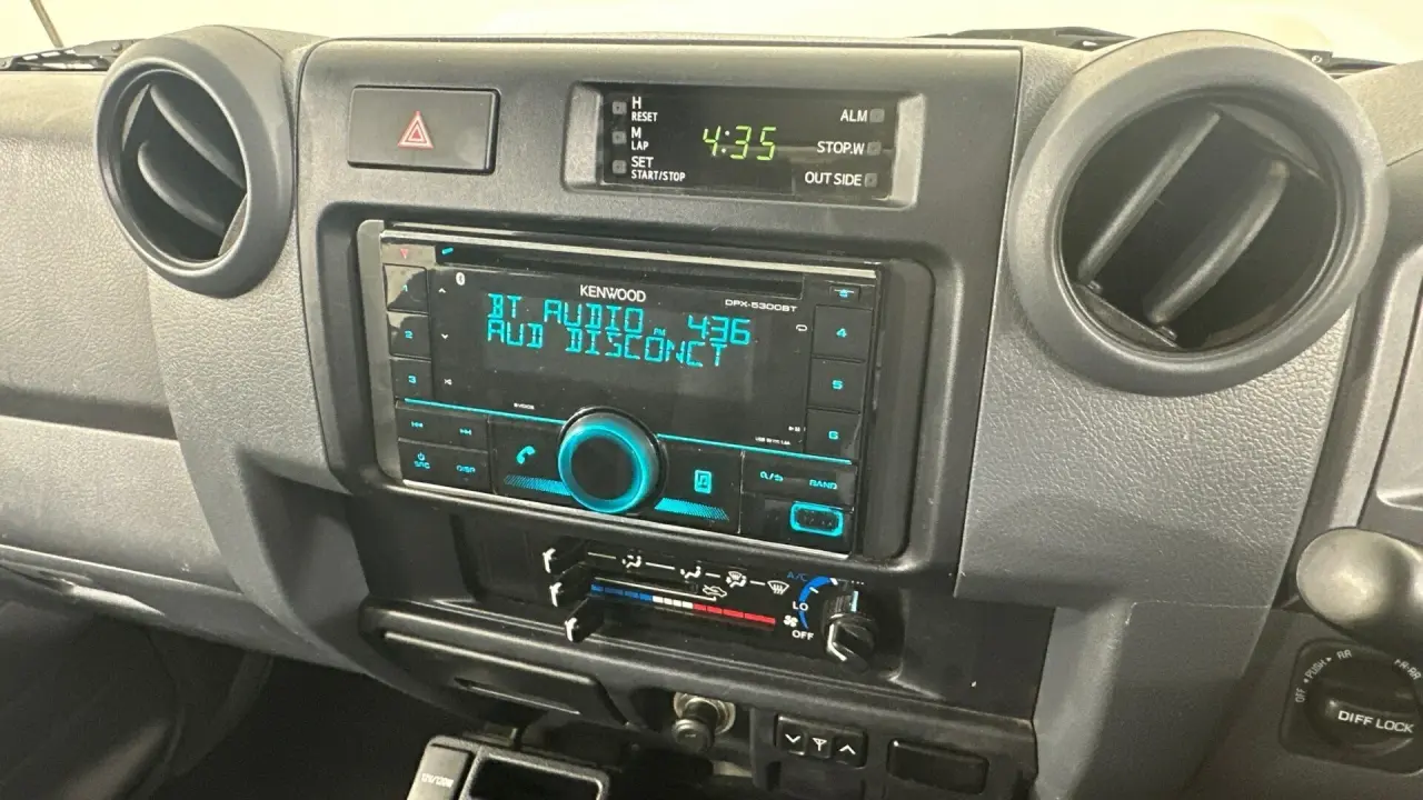 2020 Toyota Landcruiser Gallery Image 11