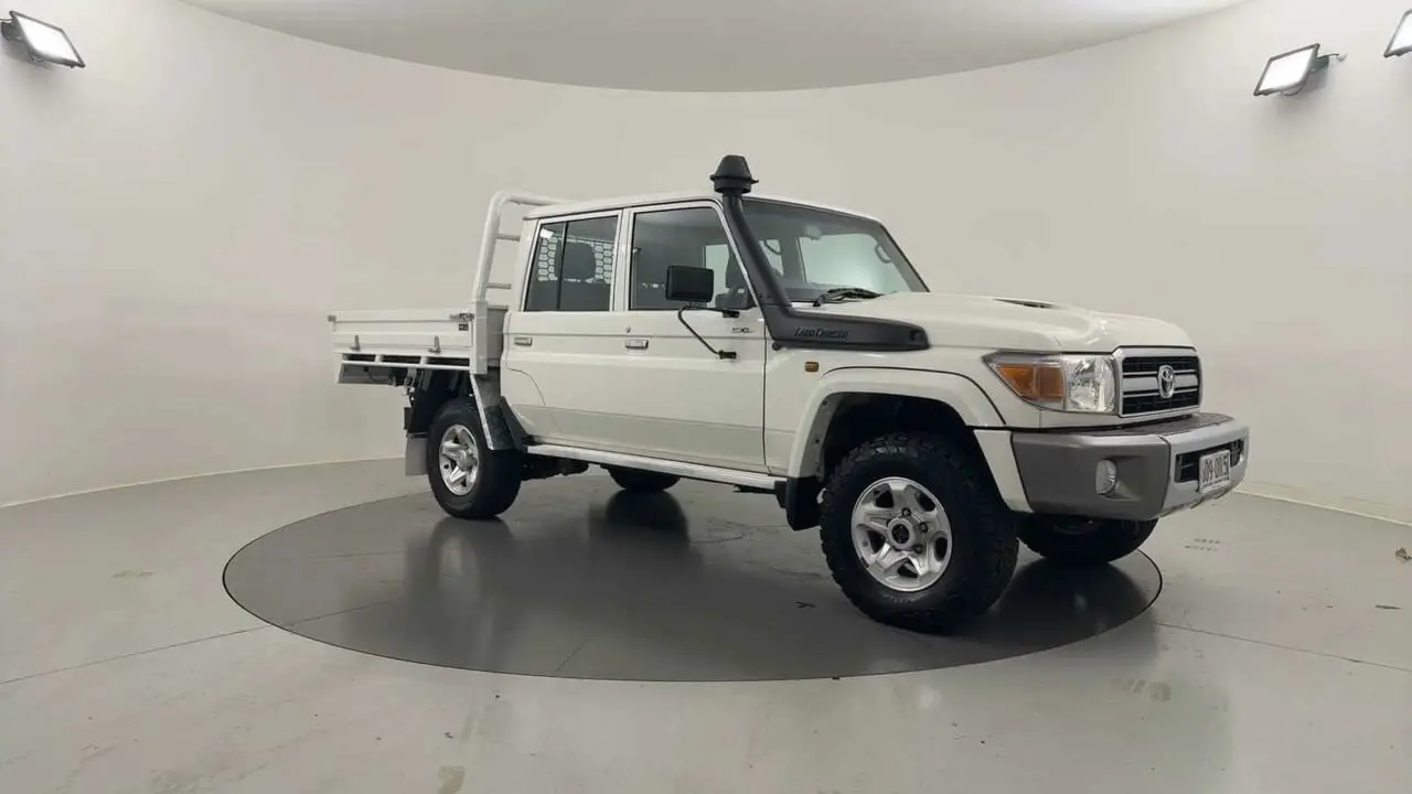 2020 Toyota Landcruiser Gallery Image 7