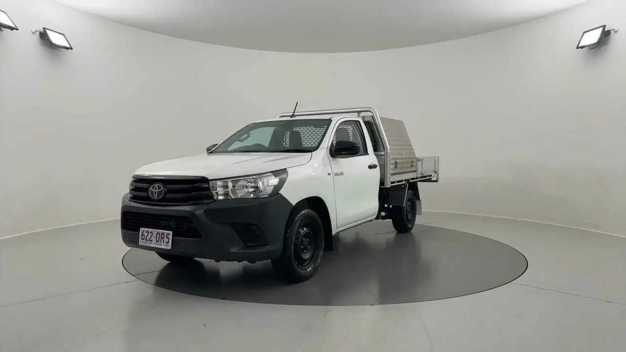 2020 Toyota Hilux Gallery Image 1