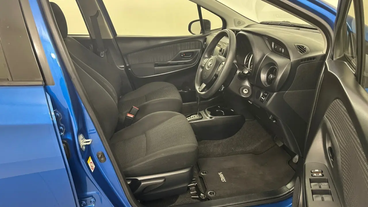 2019 Toyota Yaris Gallery Image 10