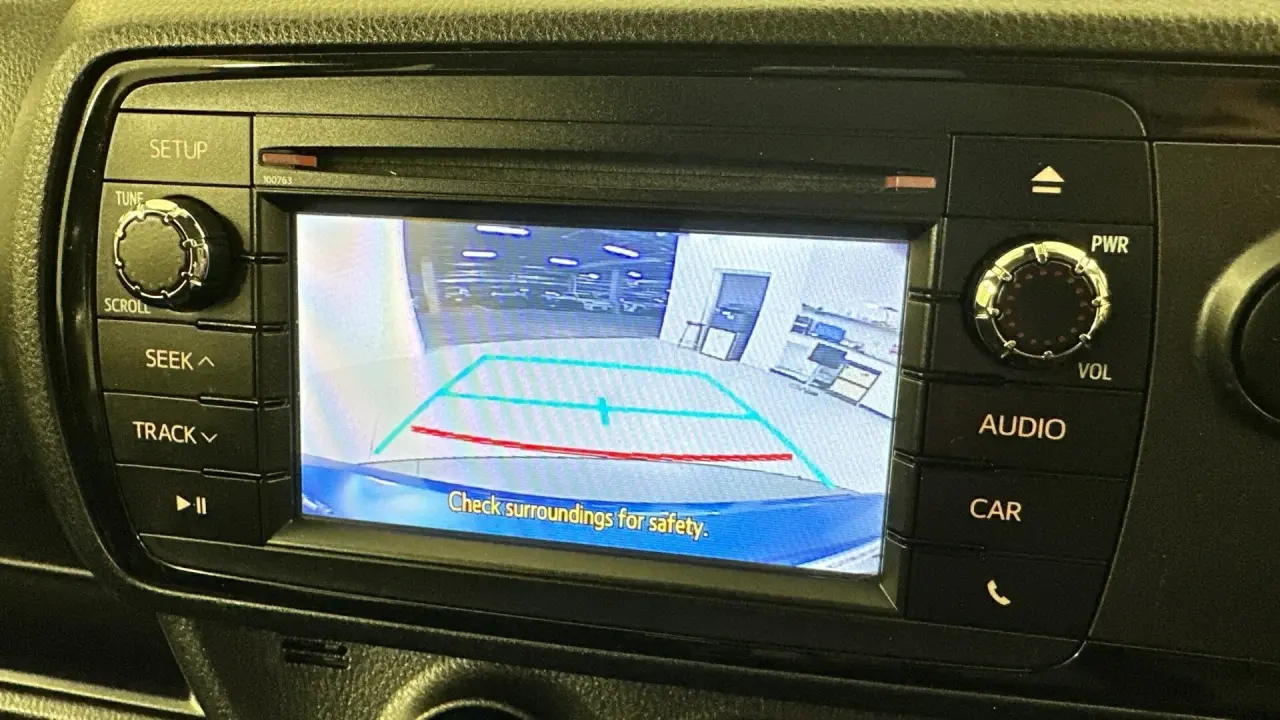 2019 Toyota Yaris Gallery Image 13