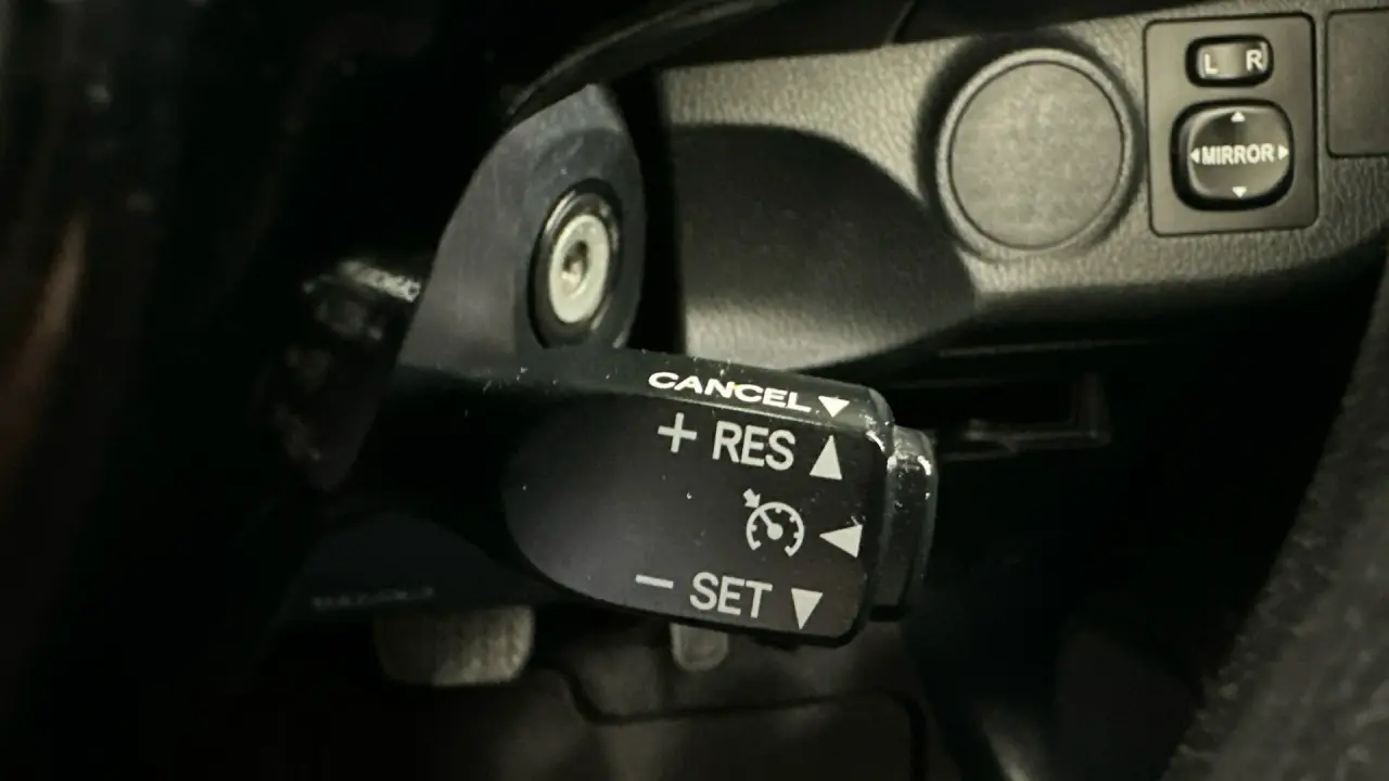 2019 Toyota Yaris Gallery Image 17