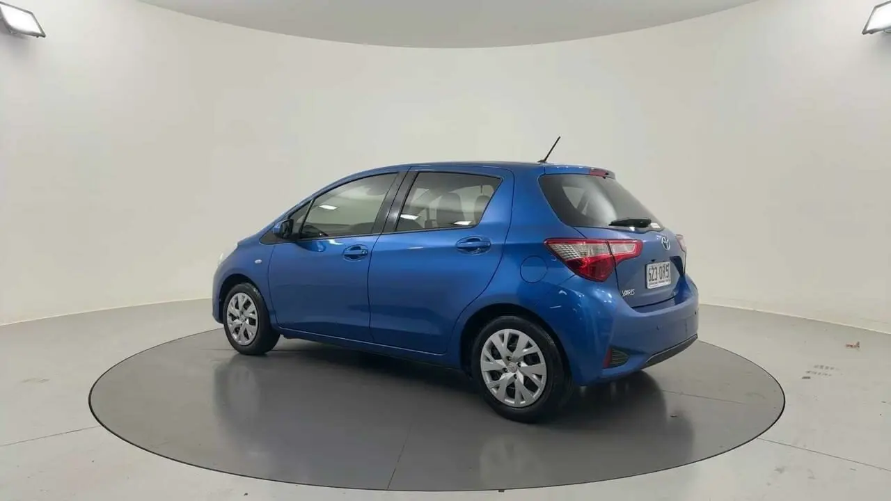 2019 Toyota Yaris Gallery Image 3