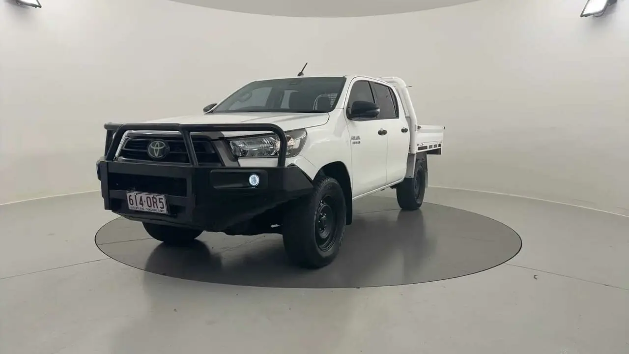 2021 Toyota Hilux Gallery Image 1