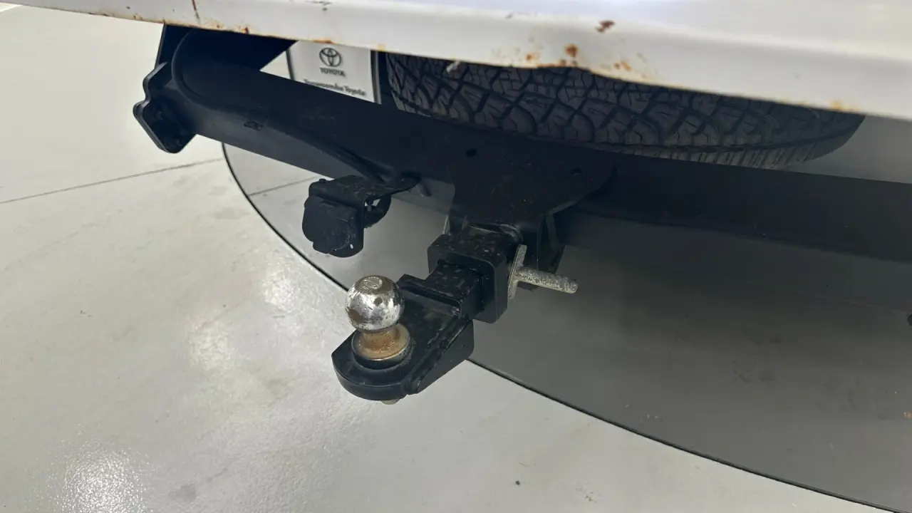 2021 Toyota Hilux Gallery Image 21