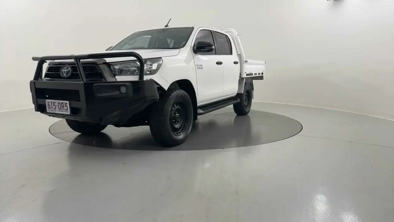 2021 Toyota Hilux Gallery Image 1