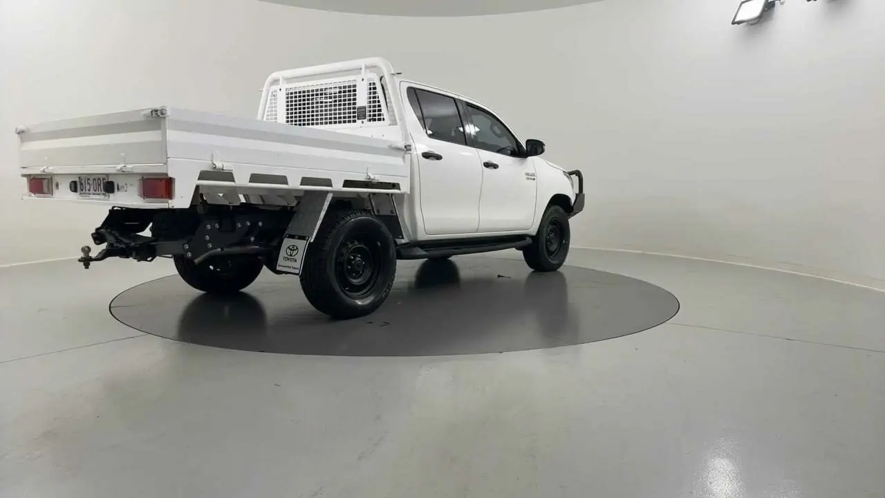 2021 Toyota Hilux Gallery Image 5